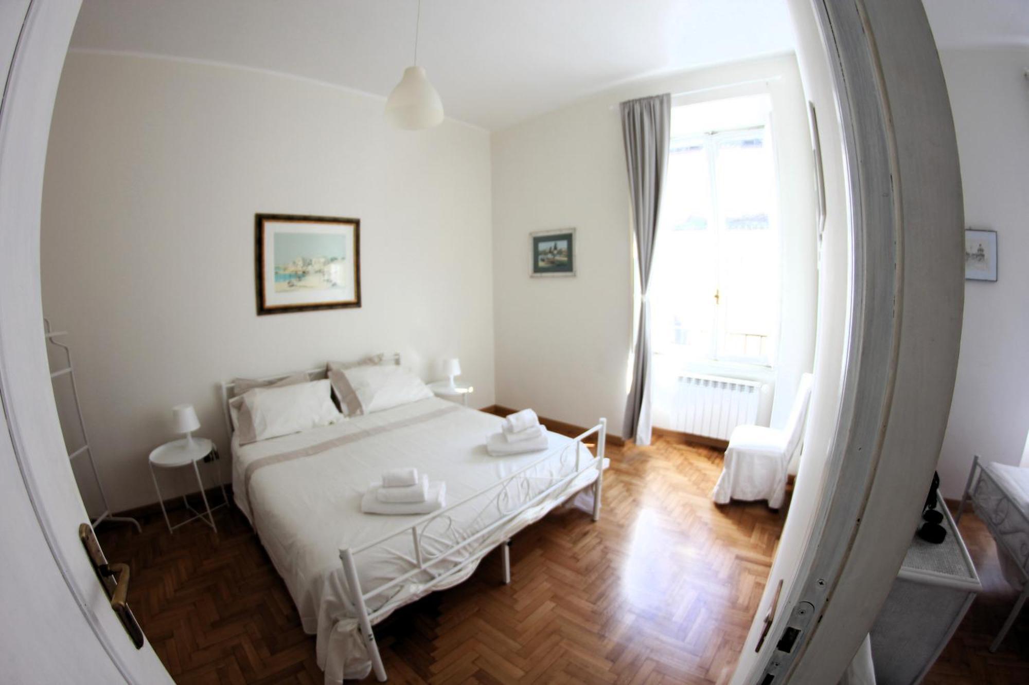 Loft Campo De' Fiori - Appartamento Campo De' Fiori - Le Cugine Рим Екстер'єр фото